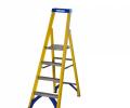Werner Abru 717 Series Fibreglass Platform Stepladder Trade 3 Tread 7170318